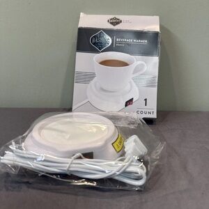 Dashing Fine Gifts Beverage Warmer Electric - White 1 Count